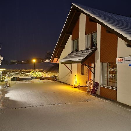 Ruhige Zimmer Im Gruenen Und Studio Im Naherholungsgebiet Sigigen Exterior foto